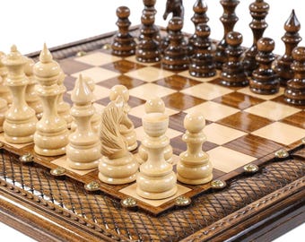 Luxurious Wooden Chess Set / HANDMADE / PERSONALIZED