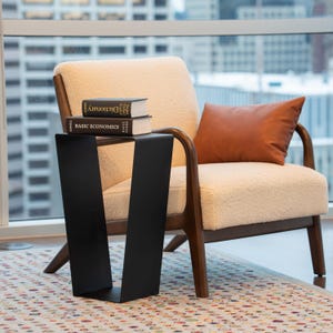 Modern Metal Side Table: Minimalist End Table, Plant Stand