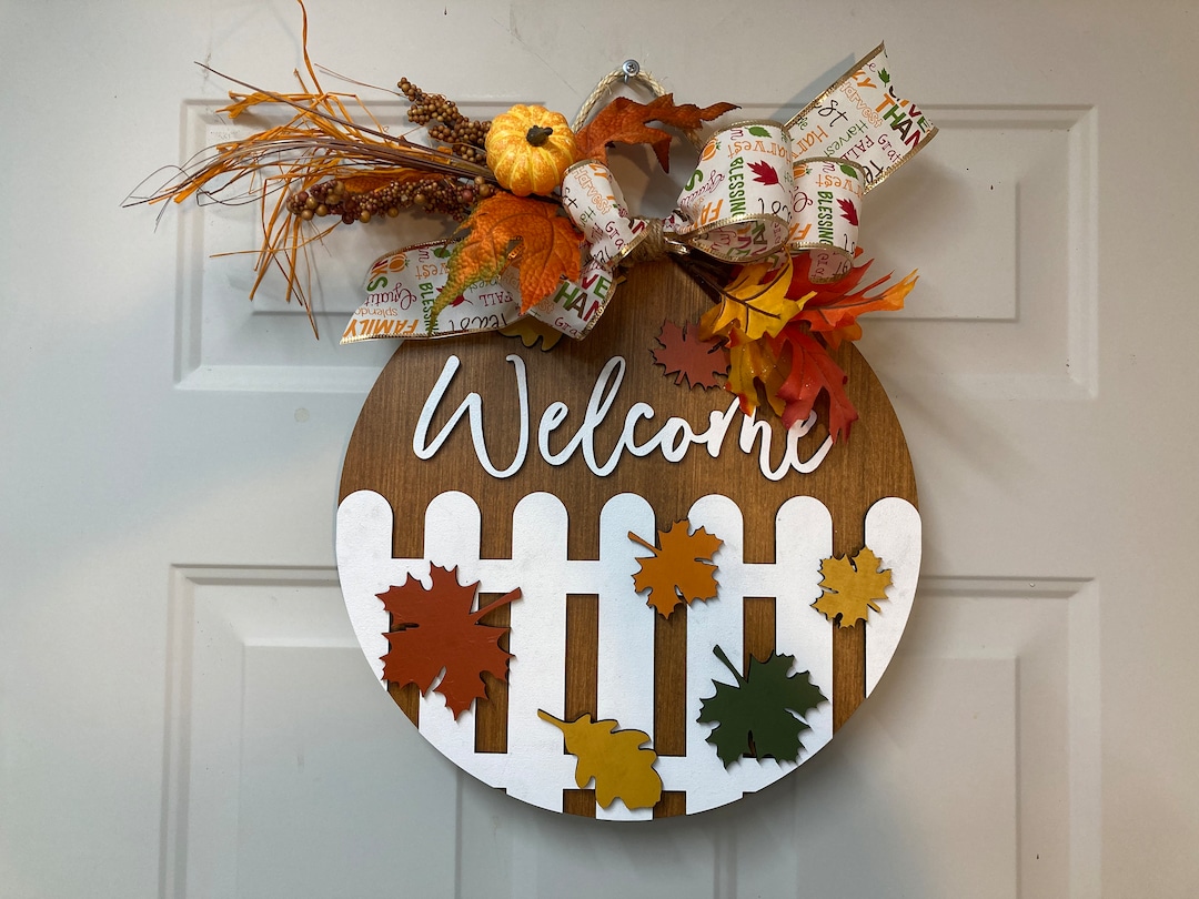 Welcome Fall Round Door Hanger / Autumn Leaves / Autumn Decor / Wood ...