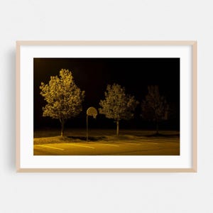 Impresión de baloncesto, arte mural nocturno, arte enmarcado melancólico, decoración deportiva para el hogar, póster de otoño, fotografía callejera, minimalista