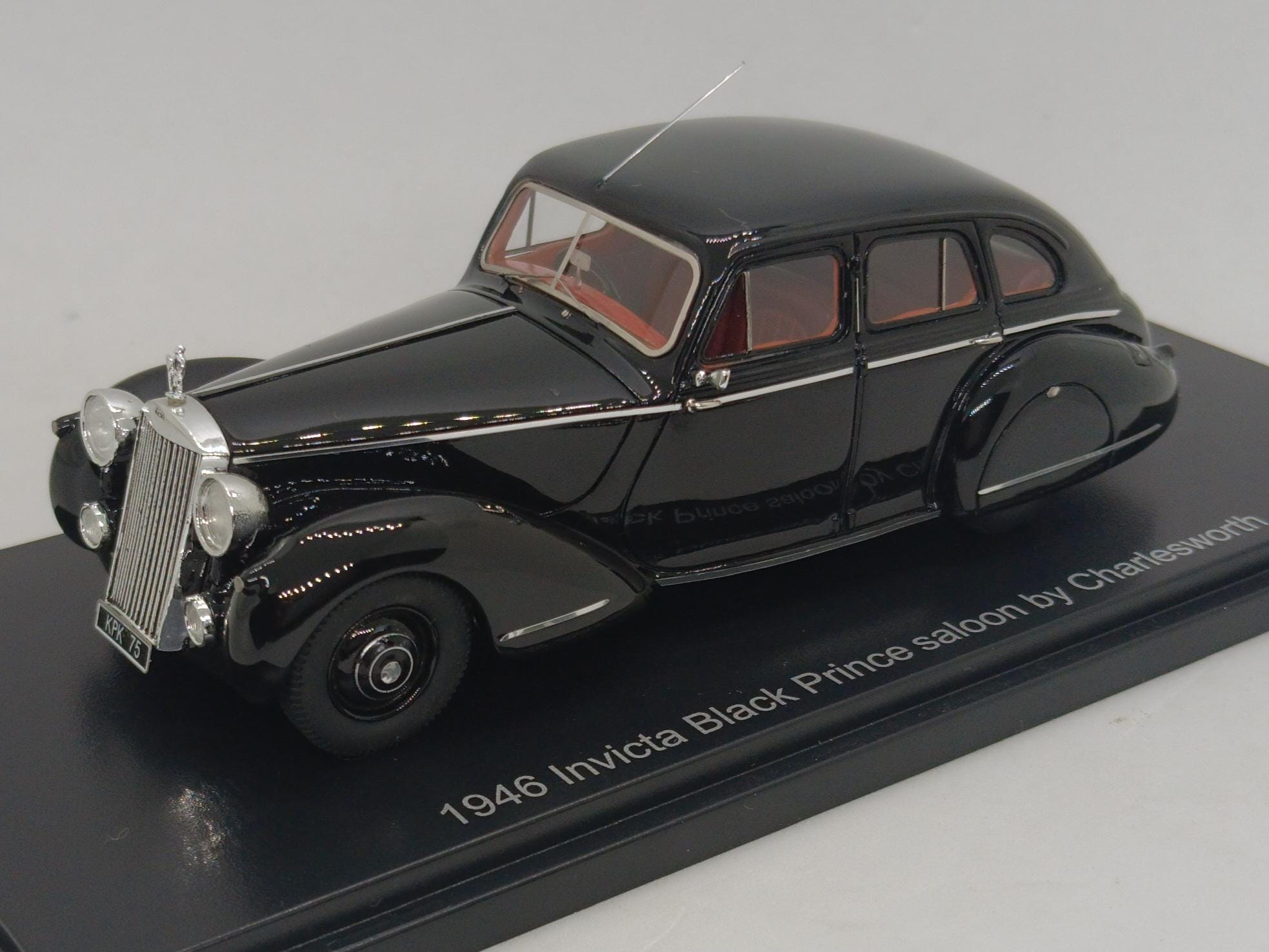 Invicta Black Prince Saloon by Charlesworth 1946, Modelcar by 