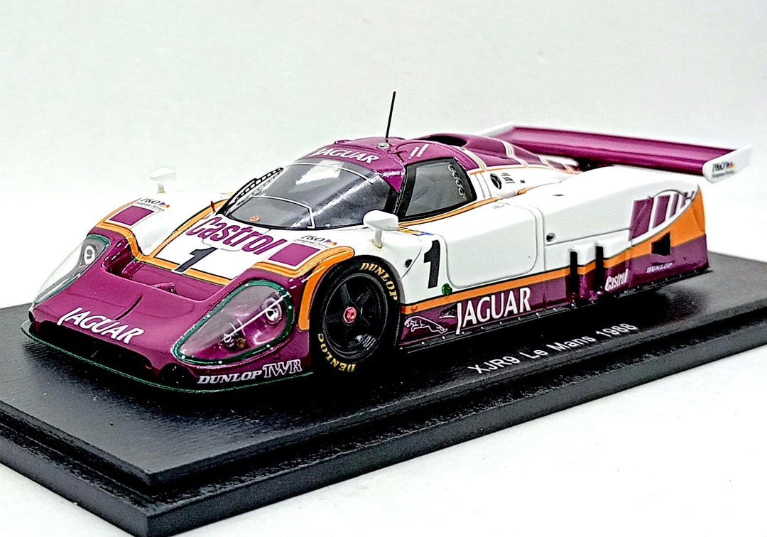 ジャガー XJR9 No.1 ル・マン (1988) スパーク製モデルカー、スケール