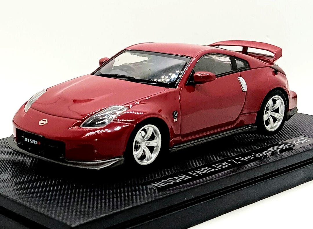 エブロ フェアレディ 1／24 NISSAN FAIRLADY ZL (S30)