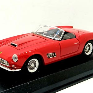 Ferrari 250 California - red ( 1957 ) modelcar by ART Model, scale 1/43