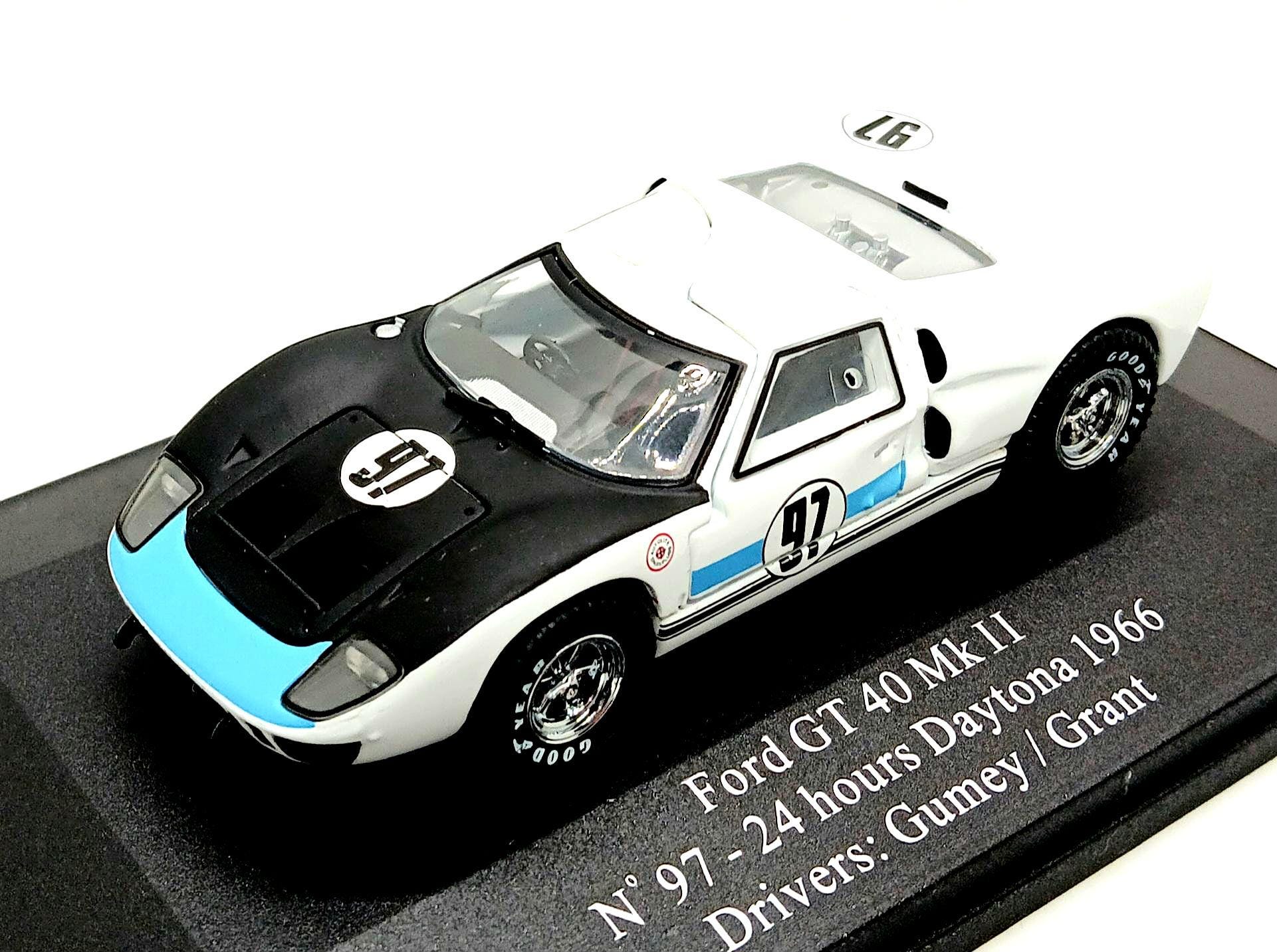 Ford GT40 MK II No.97 24H Daytona ( 1966 ) Modelcar by Universal