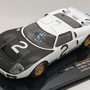 Ford ID40 MKII No.2 Le Mans ( 1966 ) Modellauto von IXO Models im Maßstab 1/43