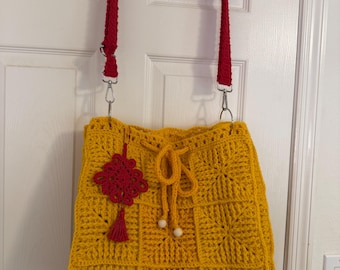 Crochet Weekender Bag