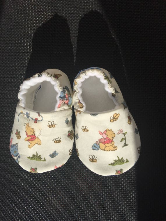 winnie the pooh baby booties