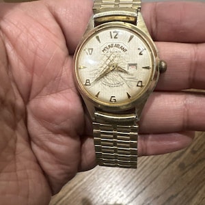 Mount-Atlant Deluxe 33mm 21 Rubis Gold Manual Wind Mens Vintage Watch need servicing
