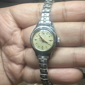 1950 Bulova Watches - Etsy display picture 3