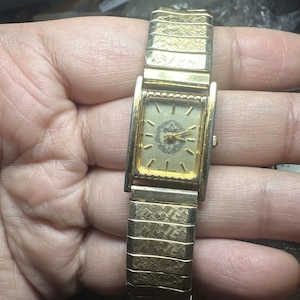 Works VTG Caravelle Chief Scout Executive's Ladies Watch Gold Tone 19mm Fit 6.75