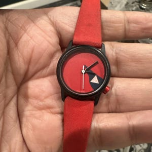 Working Rare GUESS Callanen Red Watch and Red Leather Strap 