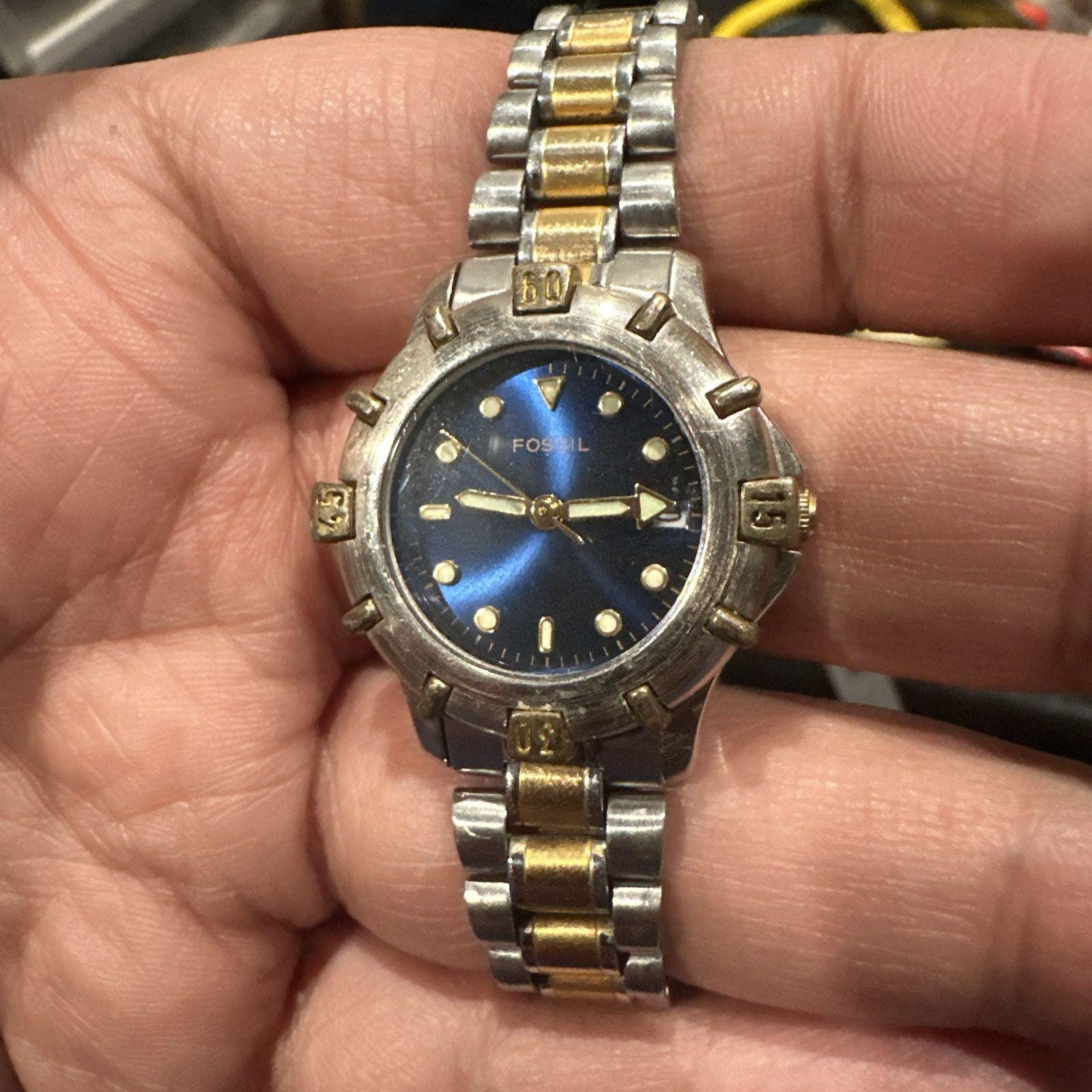 Vintage Fossil Blue stainless steel watch with Blue-to-Yellow Gradient Dial Vintage Fossil Blue Watch - Etsy main image 2