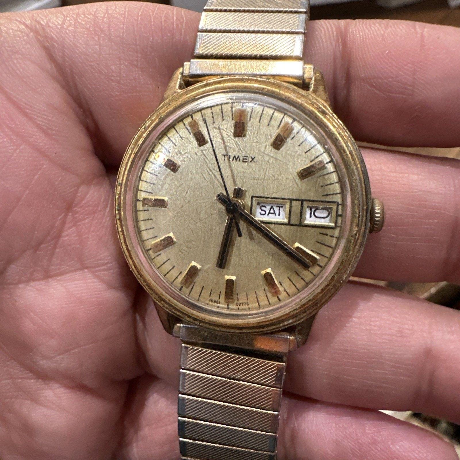 Works Vtg Timex Mercury 1976 Watch Men 35mm Gold Tone Day 
