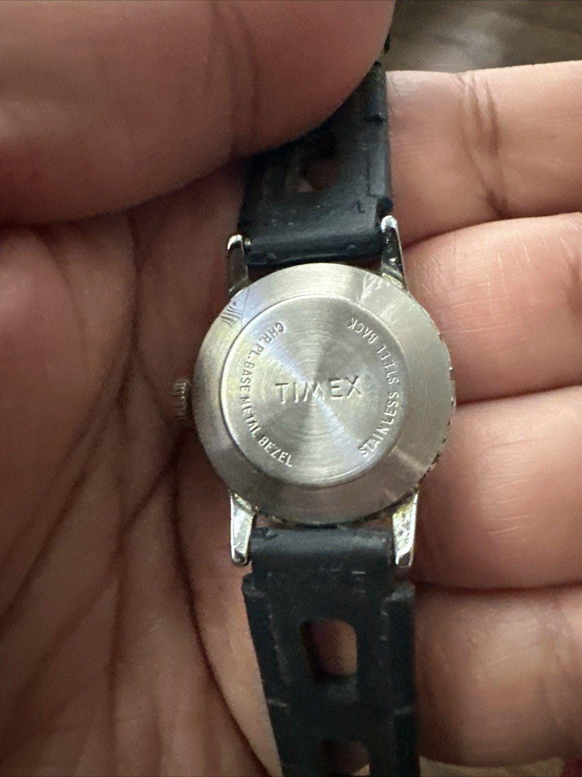 Vintage Timex Watch Women Silver Tone Sport Blue Dial & Band  display picture 3