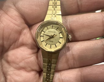 Vintage Wittnauer Crystal Bezel Watch - Etsy display picture 1