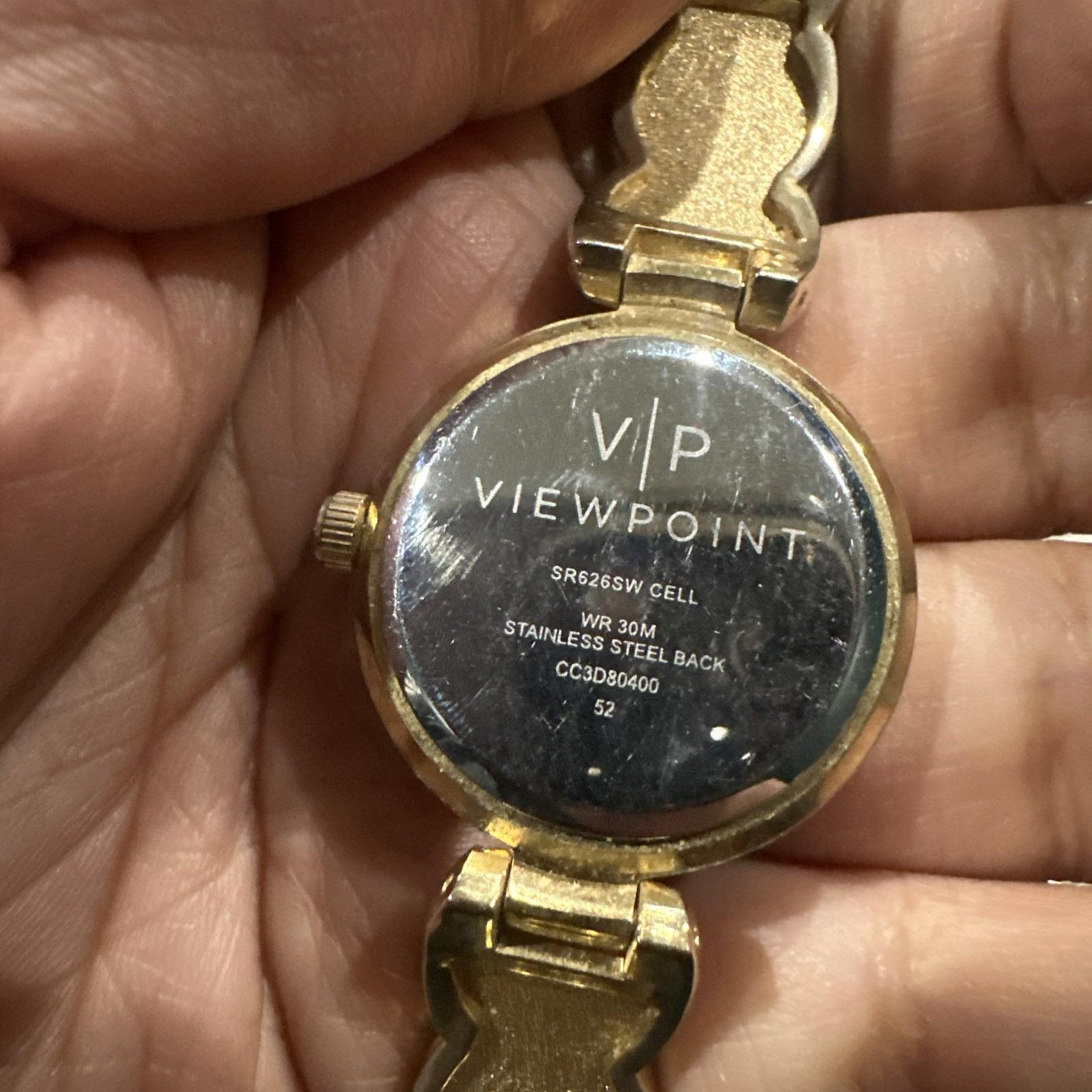 Working VP by TIMEX Womens Dainty Watch 30 mm Gold Tone Bracelet MOP dial Fit 7\