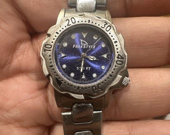 Working Freestyle 28mm Blue Dial Diver Ladies Quartz Watch New Battery Steel