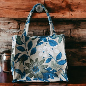 Tote Bag Sewing Pattern: Jacquard, Canvas, Corduroy (PDF Pattern)