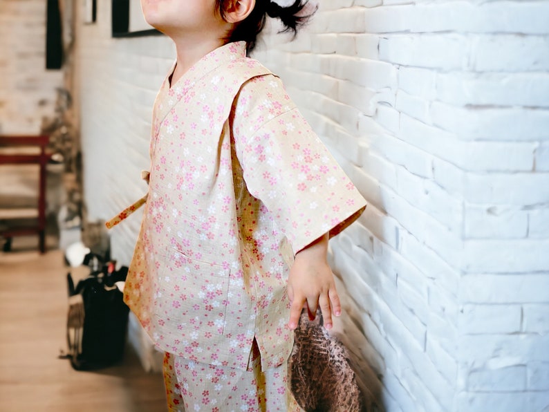 KIMONO ENFANT Fichiers PDF article numérique Patron de couture avec tutoriel Jinbei pour enfants 3 tailles / 1 an à 8 ans image 3