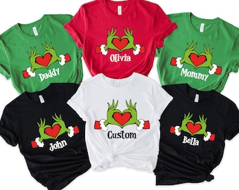 T-shirt de Noël Grinch personnalisé pour la famille : Cadeau de Noël assorti avec cœur et main verte