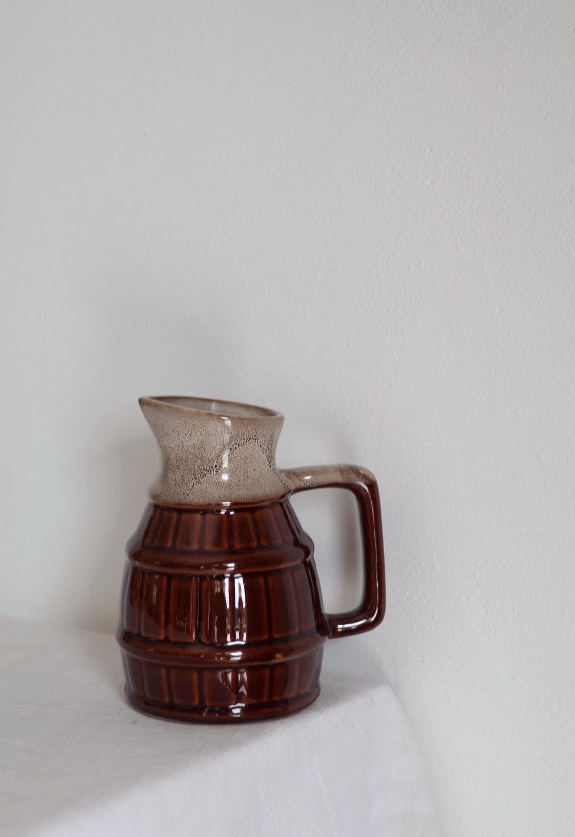 Carafe Pichet Vintage En Grès Bleu Et Ocre - Céramique Artisanale - Cruche à Vin