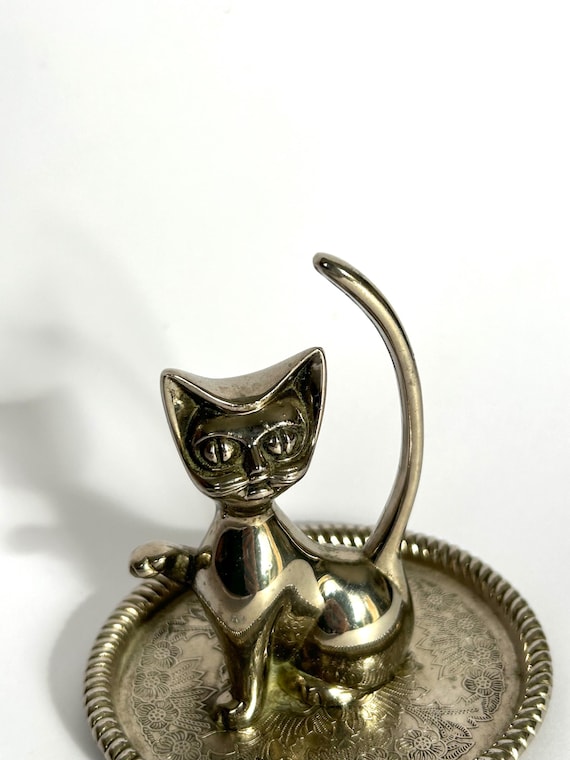 Vintage Silver-Plated Metal Ring Holder, Cat Design, 1960s, Elegant Gift, Original Ring Holder, Bathroom Decoration, Cut Metal View 6