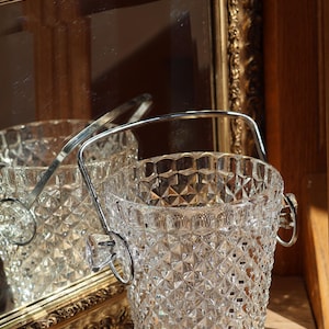 Sublime French Cut Glass Ice Bucket, Elegant Glassware, Table and Bar Accessory, Vintage Gift, Luminous Glass