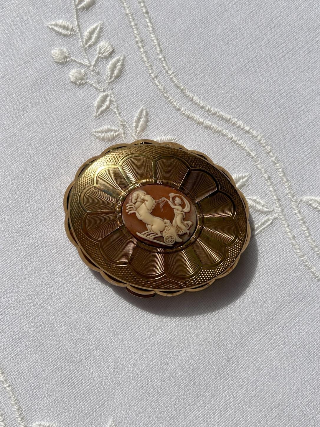 カメオ 手鏡 Vintage Cameo Mirror - Etsy