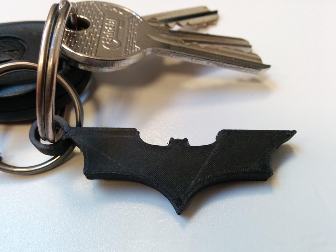 Batman Keychain, Iconic Dark Knight Design, Compact and Durable ...