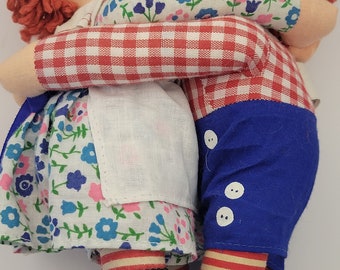 Raggedy Ann & Andy Embraceables
