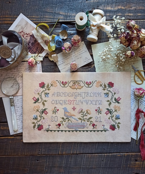トップス soorploom cross stitch A Glimpse of Sakura Cross Stitch Pattern: Cherry Blossom