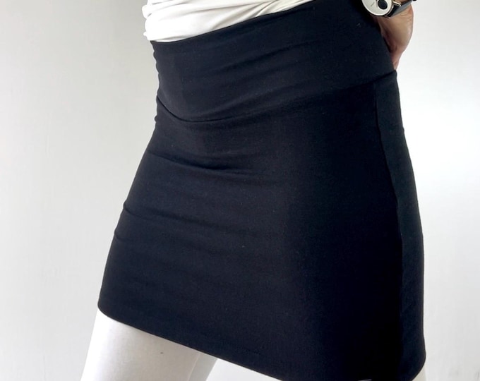 Black Bamboo Terry Ski Bum - over-skirt for leggings