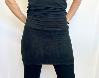 Black Fleece Ski Bum - over-skirt for leggings