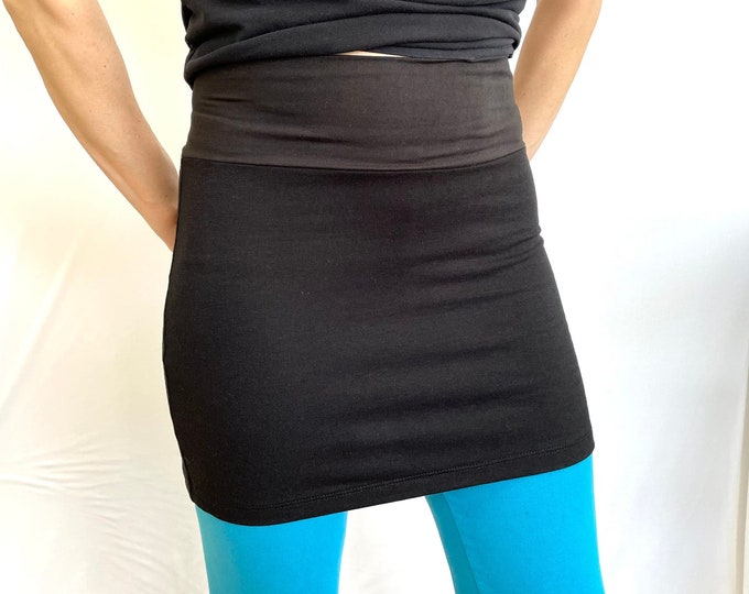 Black Bamboo Terry Ski Bum - over-skirt for leggings