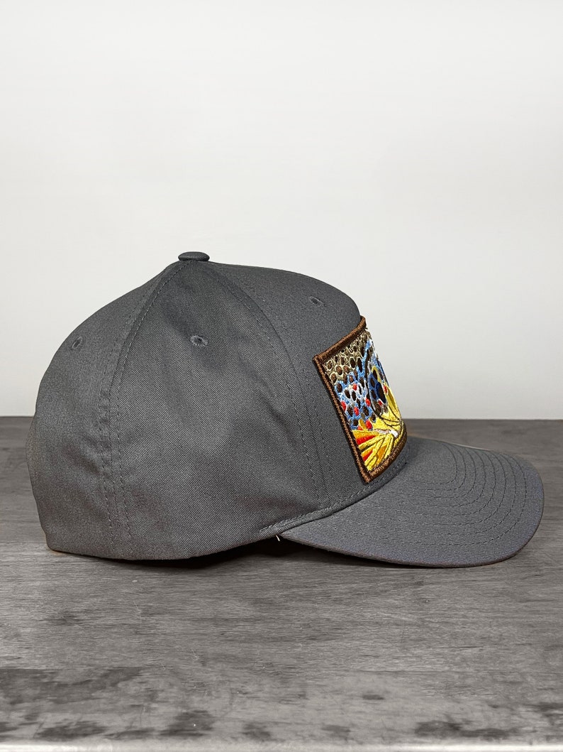 Bestickte Brown Forelle Patch Schiefergrauer Vollstoff Trucker Hat Bild 7