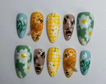 Handmade Bees Honey Gingham 3D Nail Art Daisies Green Yellow Press On Nails