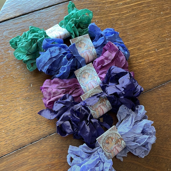 25 Yards Vintage Hug Snug Seam Binding Ribbon - Lavender Fields, 5 Yards of Each Color - crinkled scrunched hug snug PURPLEs  green