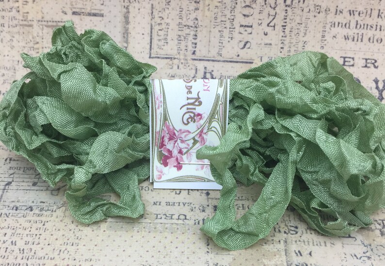 Scrunched Crinkled Green Grass seam binding 12 inch wide 5 yards scrap booking card making tag art sewing gift wrap quilting shabby chic