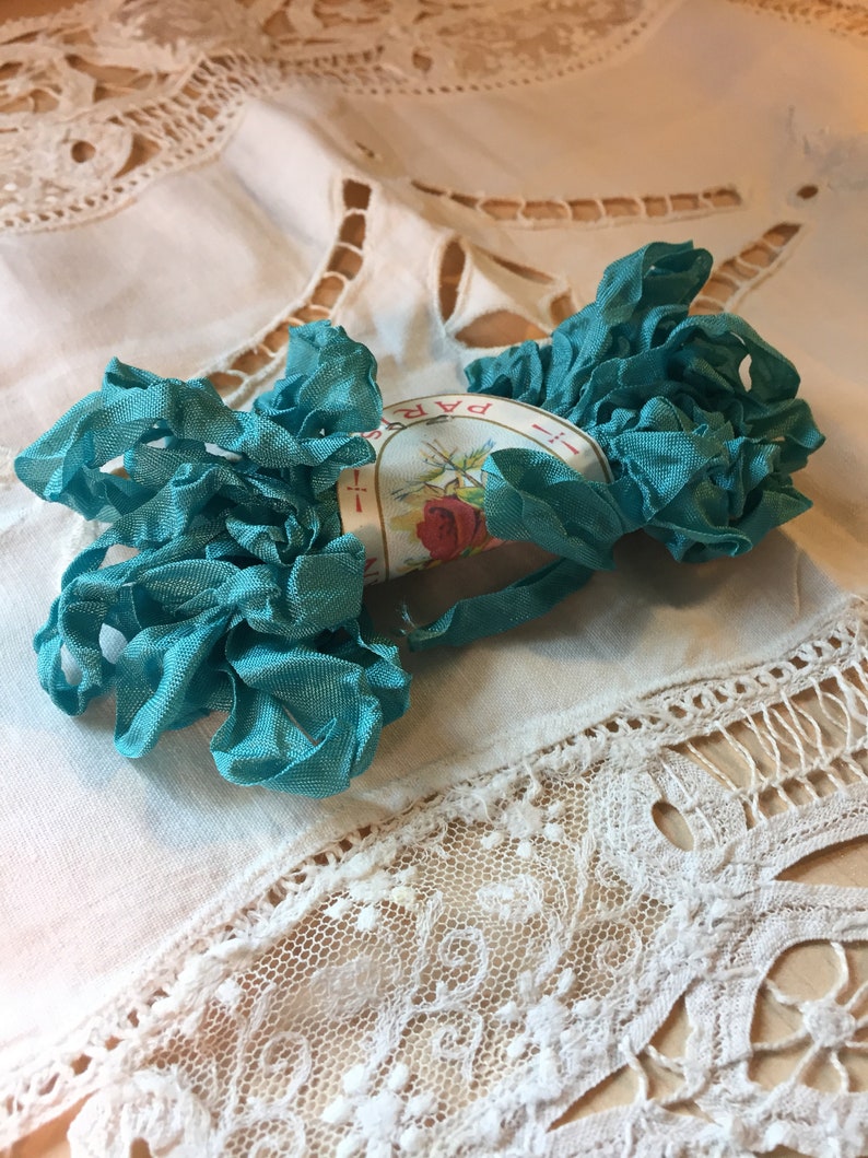 Ribbon NEW Scrunched CrinkledBlue Green Zircon seam binding 12 inch wide 5 yards scrapbooking card making tag art gift wrap shabby victori