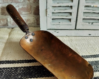 Beautifully Aged Antique French Copper Scoop with Wooden Handle - Late 19th Century Vintage Decor Piece - Great Condition