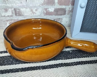 French Glazed Ceramic Casserole Pot with Pouring Spout - Vintage Stoneware Cookware - Lovely Decorative Piece - Fantastic Condition