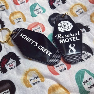 Motel-style Rosebud Keychain