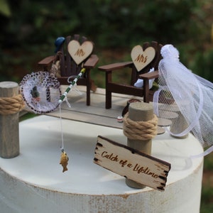 Fishing-Groom-Bride-Dock-Fishing pole-Mr-Mrs-Sportman-Fisherman-Unique-Fishing Dock