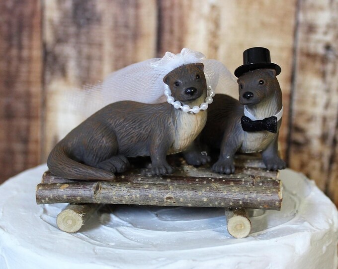 River Otter Wedding Cake Topper Bridegroomanimalwooden Etsy