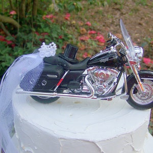 Motorcycle Cake Topper, Harley Davidson 2013 Road King Classic, Motorcycle Birthday Cake TopperWedding Cake Topper, Harley Cake Topper