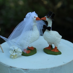 Gans-Hochzeits-Kuchen Topper-Braut-Bräutigam-Bauernhof Tier-Lustig-Einzigartig-Stall-Gänse-Mr-Mrs-Rustikal