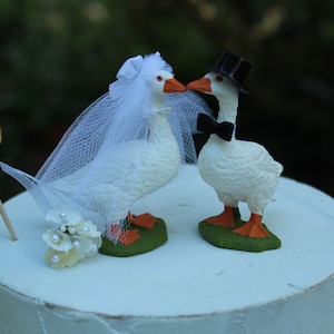 Goose-Wedding-Cake Topper-Bride-Groom-Farm-Animal-Funny-Unique-Barn-Geese-Mr-Mrs-Rustic