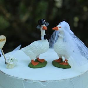 Goose-Wedding-Cake Topper-Bride-Groom-Farm-Animal-Funny-Unique-Barn-Geese-Mr-Mrs-Rustic