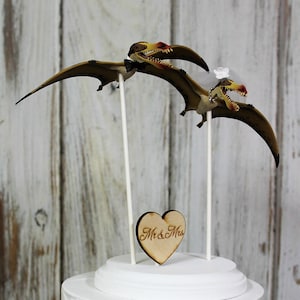 Pterosaur Cake Topper-Dinosaur-Wedding Cake Topper-Dinosaurs-Jurassic Park-Prehistoric-Bride-Groom-Funny